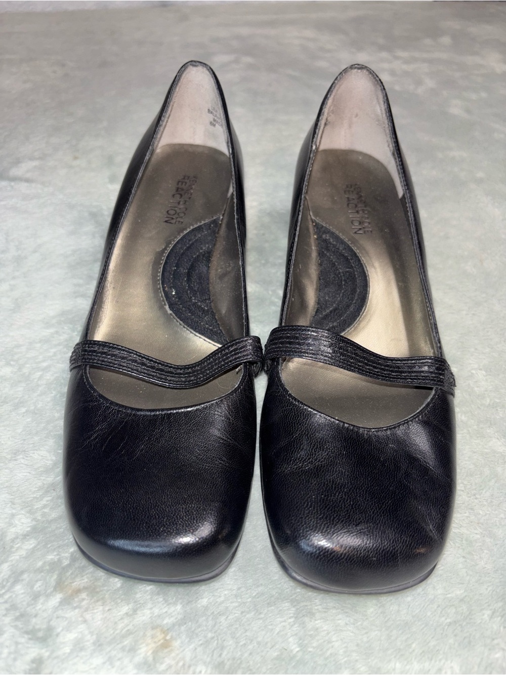 Kenneth Cole Reaction Mary Jane Heel leather size 6